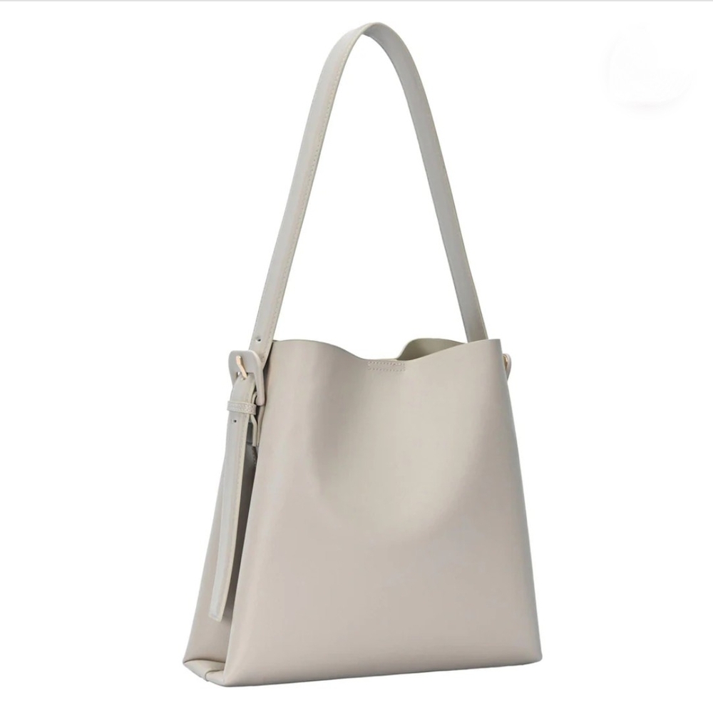 Antik Kraft Cream Shoulder Bag